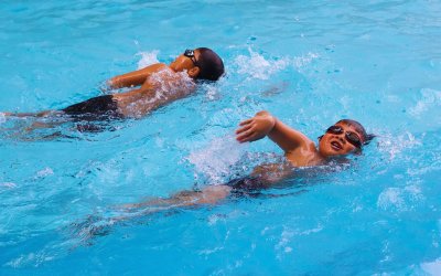 ¿Quieres que tu hijo aprenda a nadar? Prueba nuestros cursos de natación